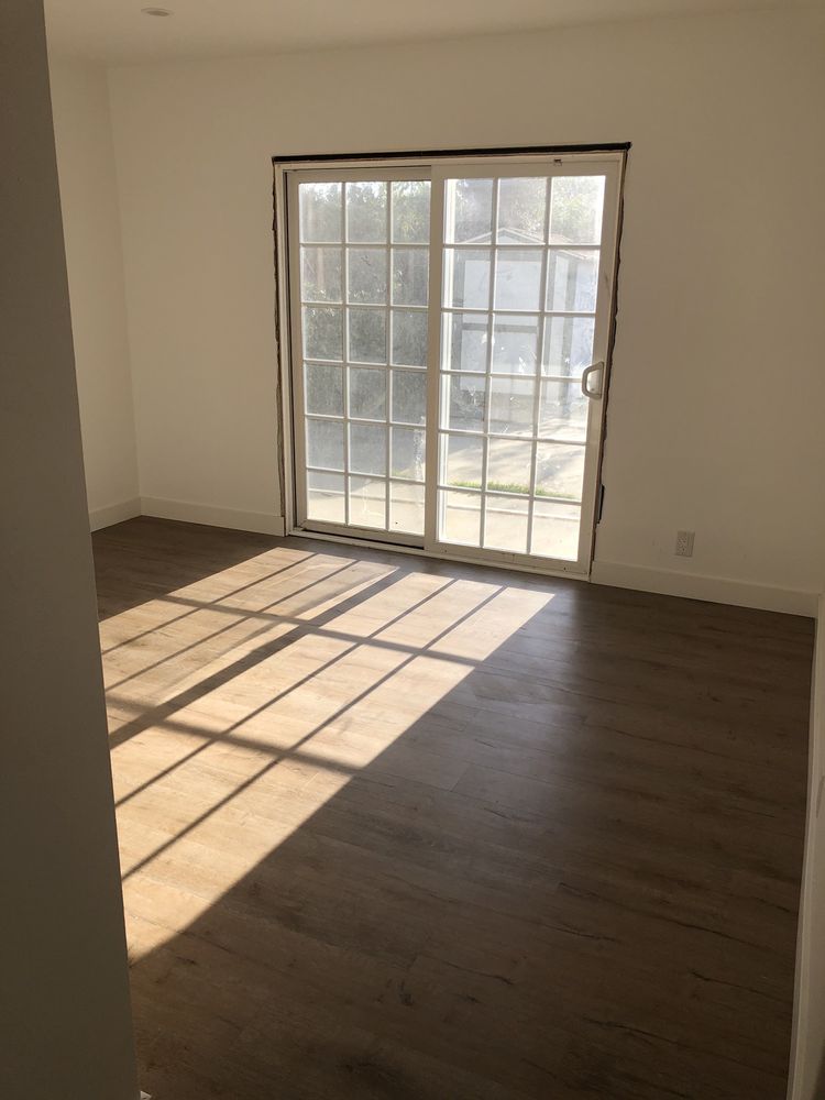 CARPET MALL Updated August 2024 20 Reviews 16639 Arminta St, Van