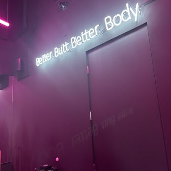 Bunda - Gyms Near Me - Encino, California Bunda - Gyms Near Me - Encino, California