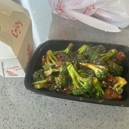 Lunch special L Broccoli Beef Lunch special L Broccoli Beef
