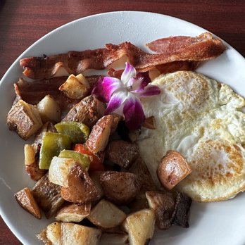 Elevation LVK - Traditional breakfast - New American Near Me - Livermore, California Elevation LVK - Traditional breakfast - New American Near Me - Livermore, California