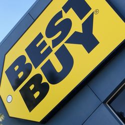 Best Buy Heritage Trace Parkway - Best Buy sign
