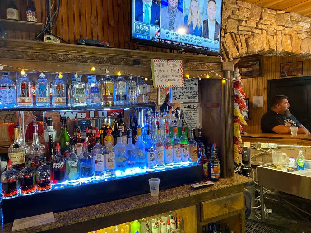 BUCKHORN BAR & GRILL Updated August 2024 50 Photos & 52 Reviews