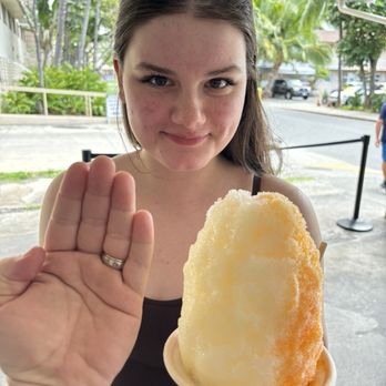Lahaina Shave Ice - This is regular. You've been warned. - Desserts Near Me - Honolulu, Hawaii Lahaina Shave Ice - This is regular. You've been warned. - Desserts Near Me - Honolulu, Hawaii