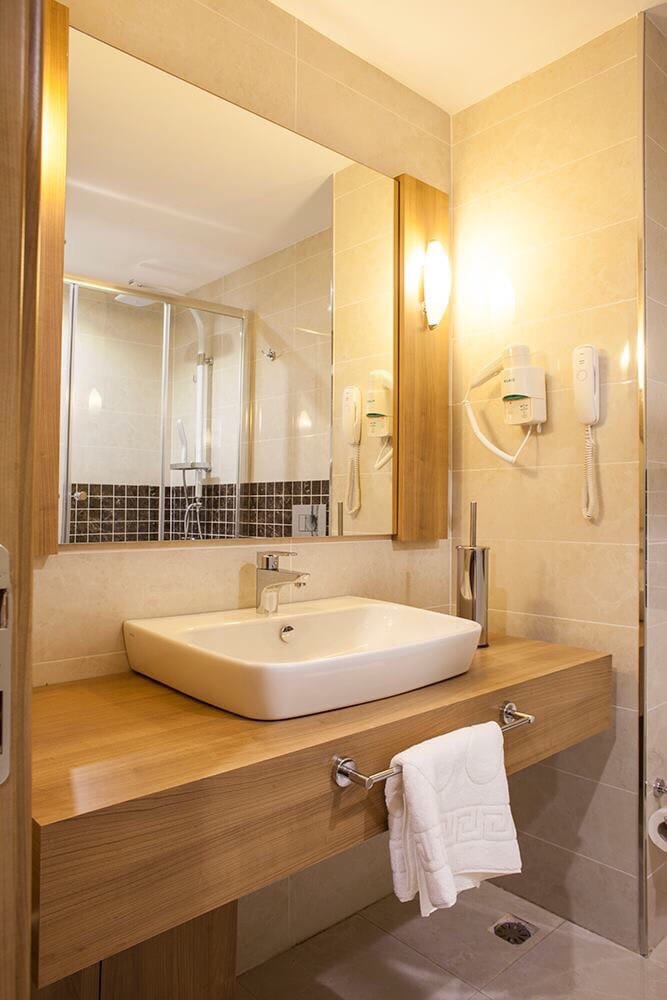 Cherry Garden City & Spa Hotel