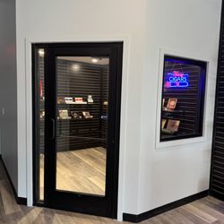 Hi Guys Smoke & Vape - Cigars