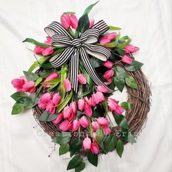 Moe’s on Main - Wreath