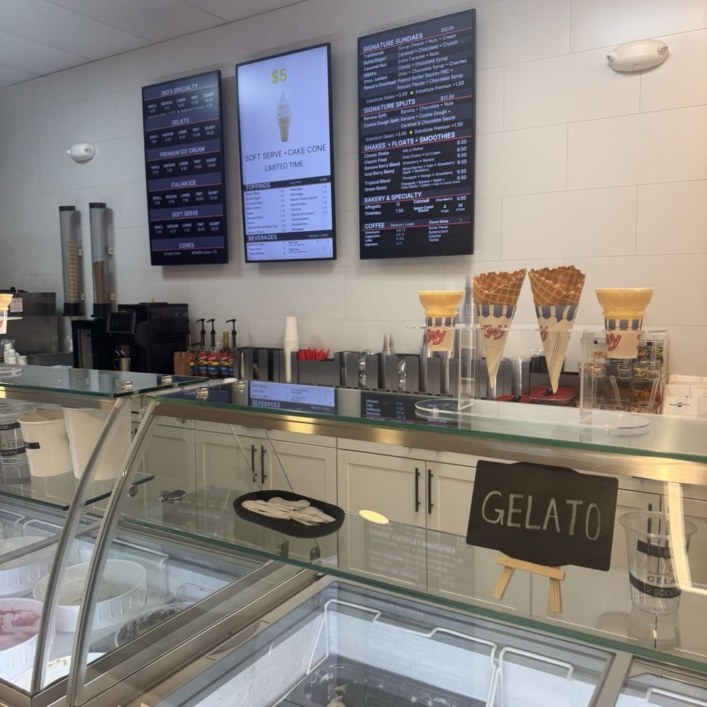 Gelazzo - Ice Cream & Frozen Yogurt Near Me - Palm Bay, Florida