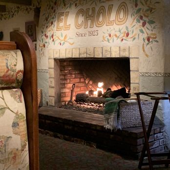 El Cholo - Fireplace towards back of restaurant - Mexican Near Me - Santa Monica, California El Cholo - Fireplace towards back of restaurant - Mexican Near Me - Santa Monica, California