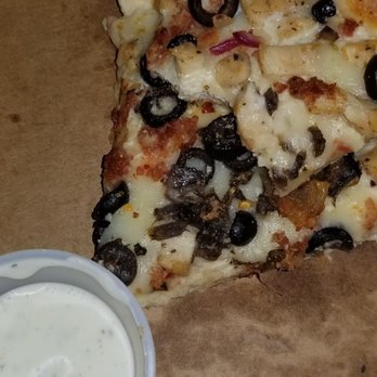 Pie Five Pizza - Chicken carbonara + black olives - Pizza Near Me - Biloxi, Mississippi Pie Five Pizza - Chicken carbonara + black olives - Pizza Near Me - Biloxi, Mississippi