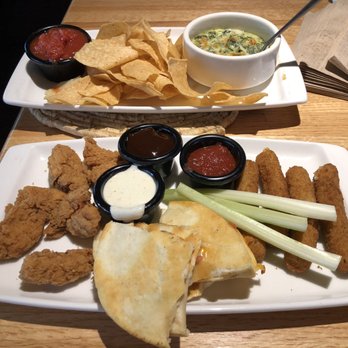 Applebee's Grill + Bar - Classic Combo - American Near Me - Glen Allen, Virginia