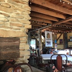 Matus Winery - Beautiful indoor seating area, AIR CONDITIONED!