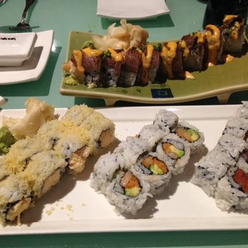 Hello Sushi - crunchy roll, spicy tuna roll, California roll, surf n turf roll - Sushi Bars Near Me - Baton Rouge, Louisiana