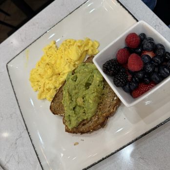 The Brunch District - Breakfast & Brunch Near Me - Addison, Texas