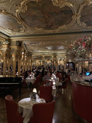Café Royal Grill by null
