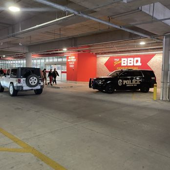 H-E-B - Parking garage - Grocery Near Me - Austin, Texas H-E-B - Parking garage - Grocery Near Me - Austin, Texas