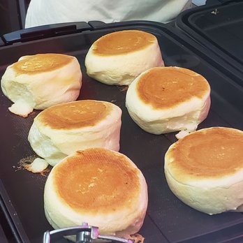 Eggcellent Souffle Pancake - Pancake - Desserts Near Me - Flushing, New York