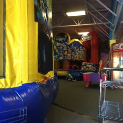 Bounce House - Moon bounces!