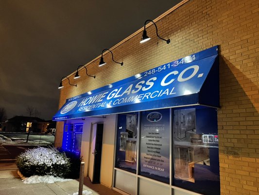 Howie Glass Co. - Founded in 1912 by Samuel Howie. We are currently in our 4th generation. We still strive to make customer service our number one priority.