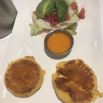 Harry's Restaurant - Llapingachos - Breakfast & Brunch Near Me - Houston, Texas