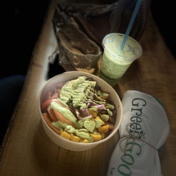 Green Goods - Southwest Bowl, chicken, rice, sweet potato, black beans, cheese, avocado, pickled onion, chipotle aoli - Juice Bars & Smoothies Near Me - Providence, Rhode Island