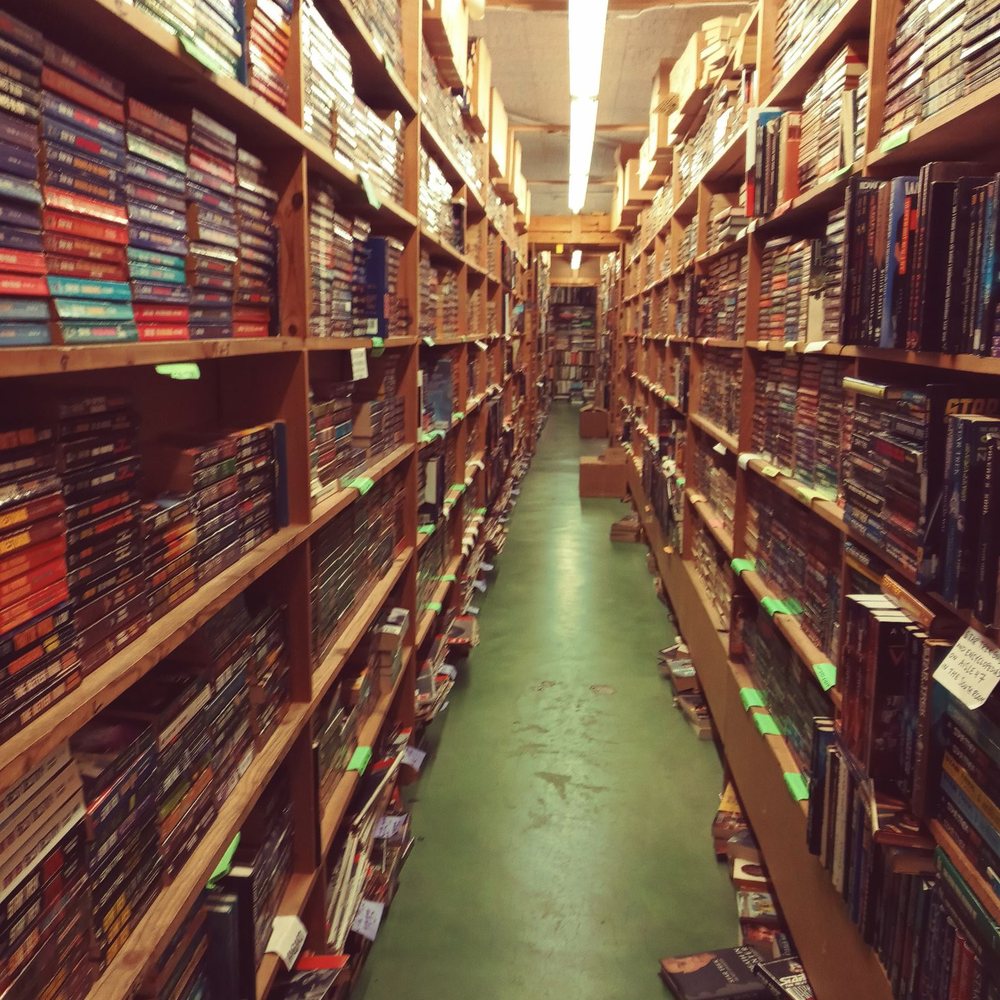 Chamblin Bookmine - Bookstores Near Me - Jacksonville, Florida