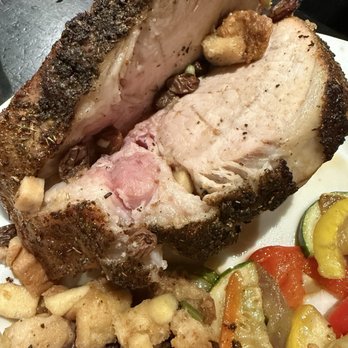 The Machine Shed - Lake Elmo - Undercooked pork chop - American Near Me - Lake Elmo, Minnesota The Machine Shed - Lake Elmo - Undercooked pork chop - American Near Me - Lake Elmo, Minnesota