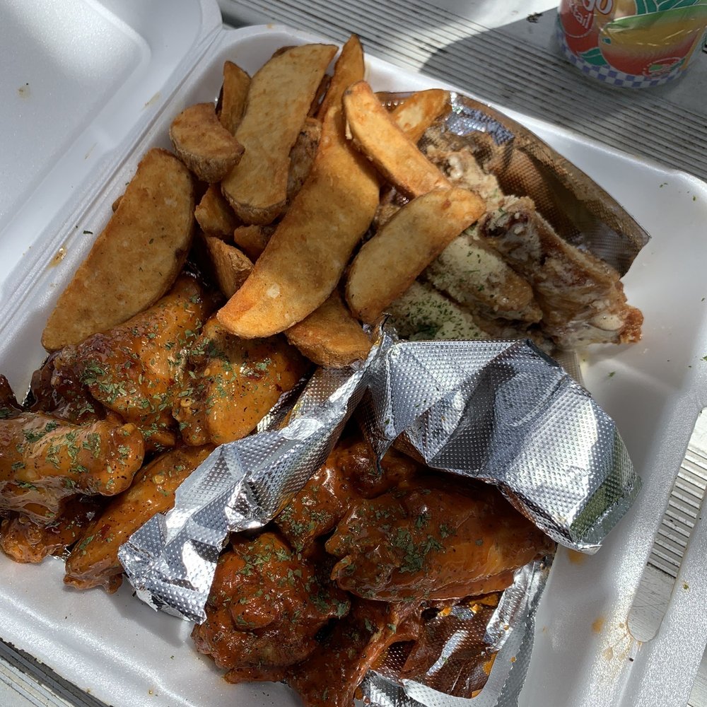 WingMan Redlands - 15 piece with fries: garlic Parmesan, Buffalo, and Mango Habenero - Chicken Wings Near Me - Redlands, California WingMan Redlands - 15 piece with fries: garlic Parmesan, Buffalo, and Mango Habenero - Chicken Wings Near Me - Redlands, California