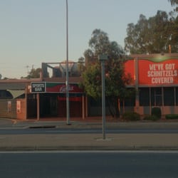 Eureka Tavern - The front of the pub