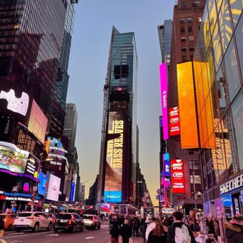 Times Square - Landmarks & Historical Buildings Near Me - New York, New York Times Square - Landmarks & Historical Buildings Near Me - New York, New York