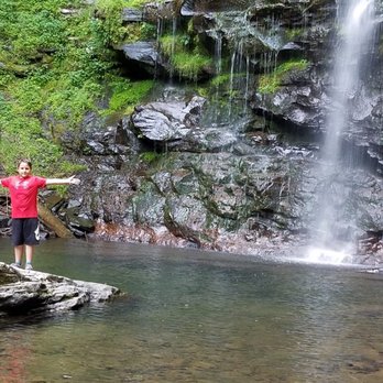 Platte Clove Preserve - Platte Clove Falls - beautiful quiet spot. Great spot to enjoy snack or lunch with your family. - Parks Near Me Platte Clove Preserve - Platte Clove Falls - beautiful quiet spot. Great spot to enjoy snack or lunch with your family. - Parks Near Me