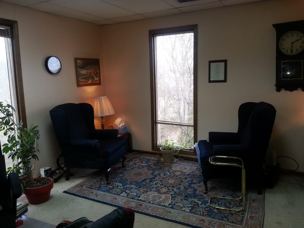 Paul Rainwater - grief counselor in Madison, AL