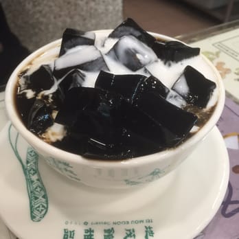 地茂館甜品 - Grass jelly on coconut milk - Desserts Near Me - Hong Kong, HK