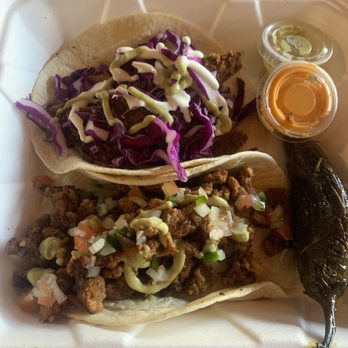 Lick It Up - Downtown El Paso - Tacos: seitan Milanesa (top) and carne asada (bottom) - Mexican Near Me - El Paso, Texas Lick It Up - Downtown El Paso - Tacos: seitan Milanesa (top) and carne asada (bottom) - Mexican Near Me - El Paso, Texas