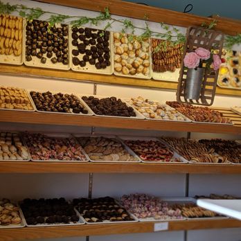 D'Orsi's Bakery - Caterers Near Me - Port Reading, New Jersey