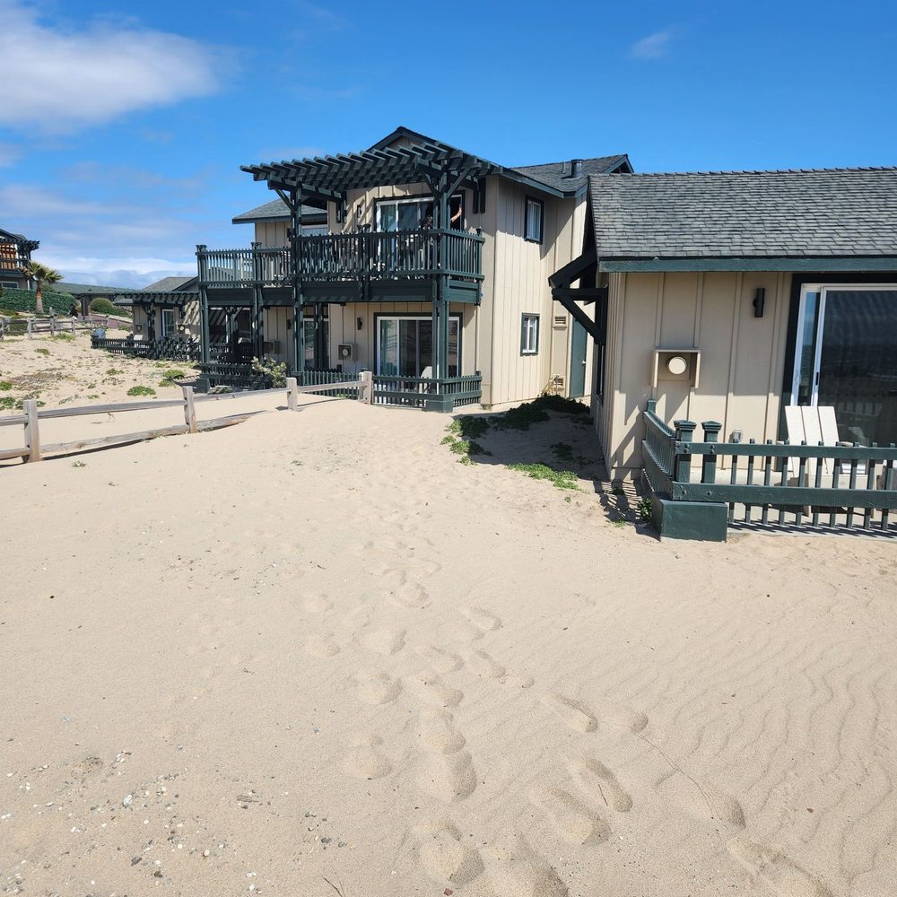The Sanctuary Beach Resort - What I Assume Is Ocean View (Left) vs Ocean Front - Resorts Near Me - Marina, California The Sanctuary Beach Resort - What I Assume Is Ocean View (Left) vs Ocean Front - Resorts Near Me - Marina, California