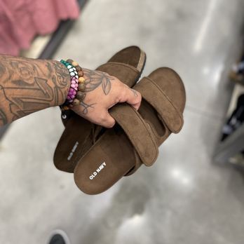 Old Navy - Men's Clothing Near Me - Saint Johns, Florida