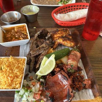 El Jefe - Happy Plate - Mexican Near Me - Webster, Texas