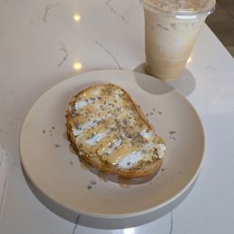 Lavender honey toast & vanilla latte