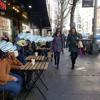 Biscuit Bitch - All tables full, no one eating - Breakfast & Brunch Near Me - Seattle, Washington Biscuit Bitch - All tables full, no one eating - Breakfast & Brunch Near Me - Seattle, Washington
