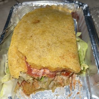 Empanadas Monumental - Cachapa Pollo - Dominican Near Me - Teaneck, New Jersey
