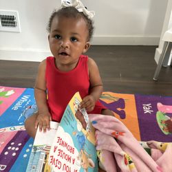 Lavish Little Learners - Reading time