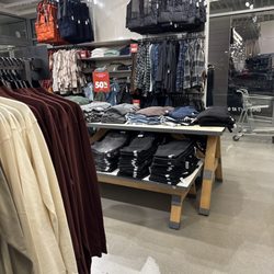 Old Navy - Men's winter clothing