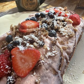 Egg Harbor - River North - Strawberry Crunch French Toast - Breakfast & Brunch Near Me - Chicago, Illinois