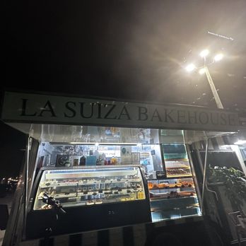 La Suiza Bakehouse - Desserts Near Me - Miami, Florida La Suiza Bakehouse - Desserts Near Me - Miami, Florida