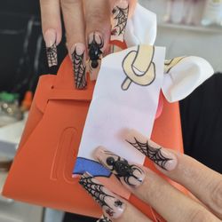 Lavender Nail Bar 2