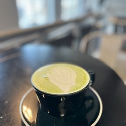BREW - Matcha oat latte