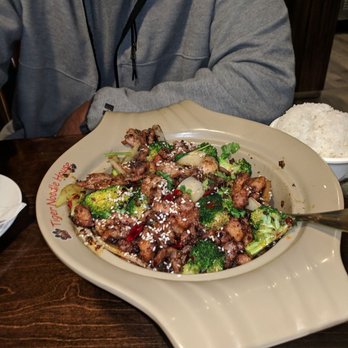 Tiger Noodle House - Beef and chicken spicy pot - Chinese Near Me - Katy, Texas Tiger Noodle House - Beef and chicken spicy pot - Chinese Near Me - Katy, Texas