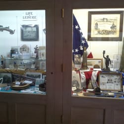 Warne Thomas Museum