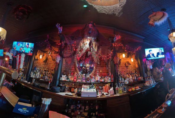 Last Call Bar by null