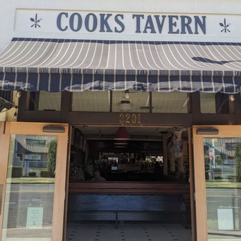 Cooks Tavern - Entrance - New American Near Me - Tacoma, Washington